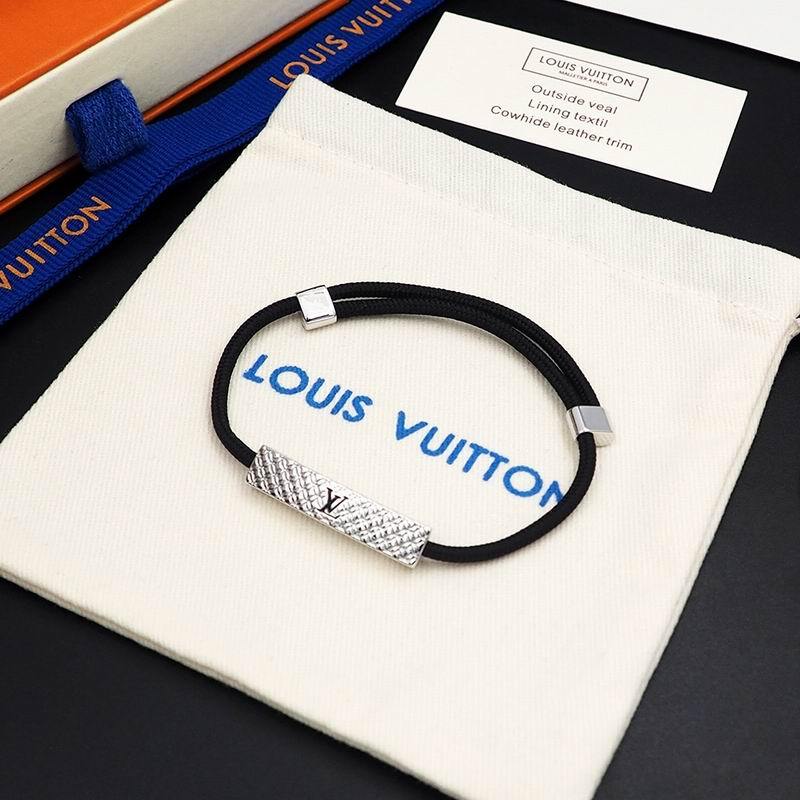 LV Bracelets 218